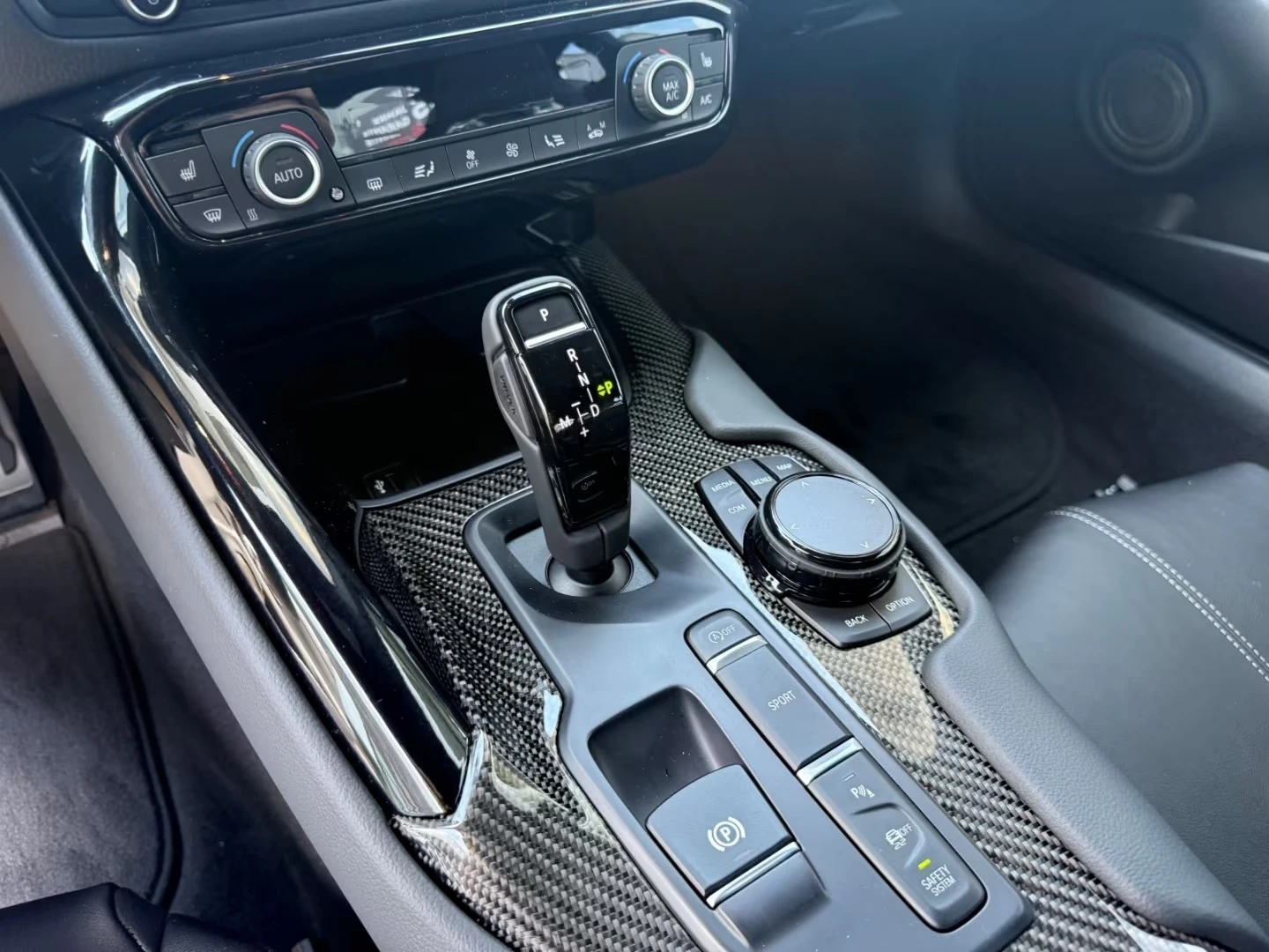 Toyota Supra GR Coupe* Legend* Carbon, снимка 11 - Автомобили и джипове - 55241156