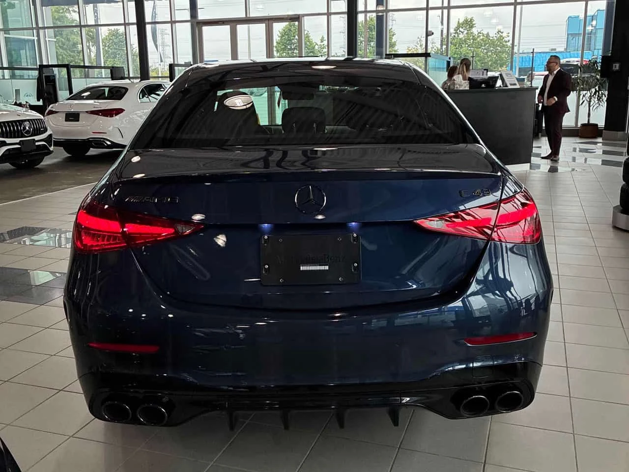 Mercedes-Benz C 43 AMG 4MATIC | CARFAX | АВТОКРЕДИТ БЕЗ ПЪРВОНАЧАЛНА, снимка 5 - Автомобили и джипове - 55482753