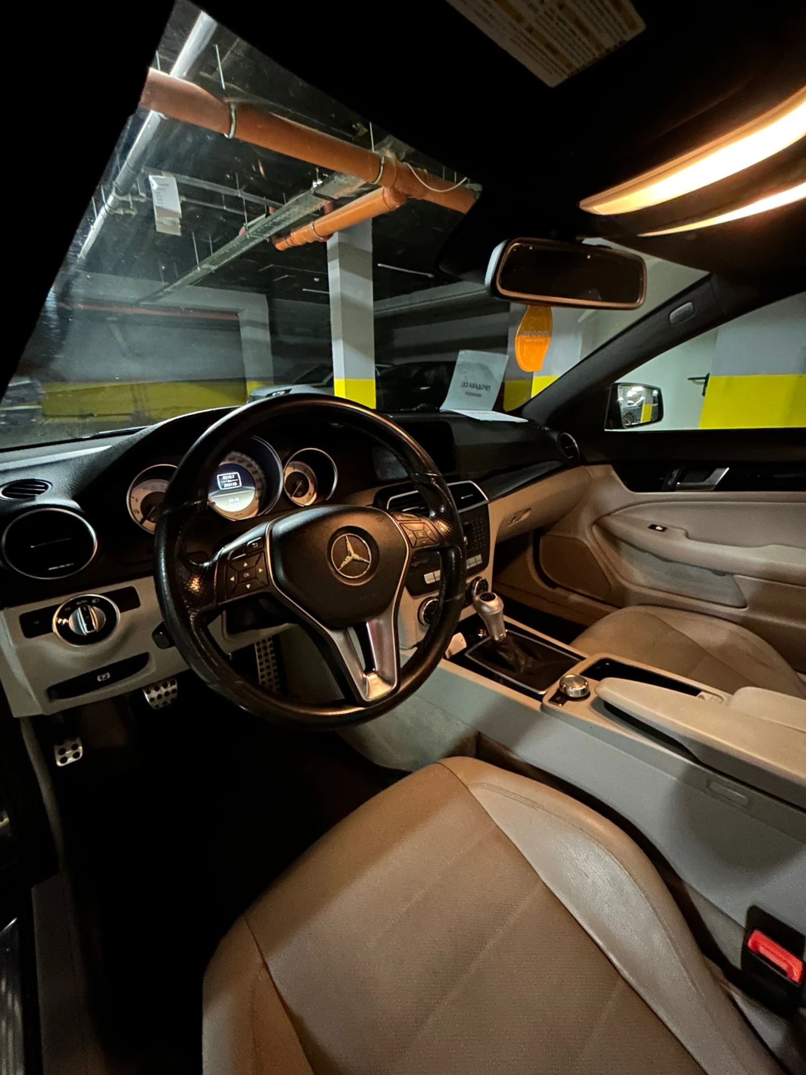 Mercedes-Benz C 220, снимка 9 - Автомобили и джипове - 55652247