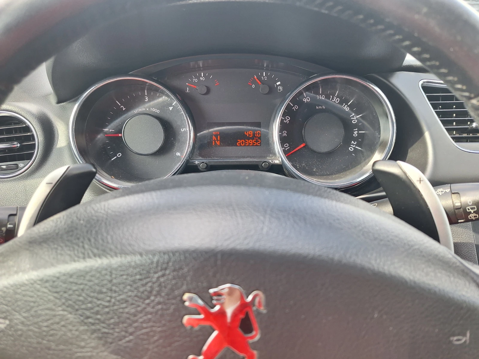 Peugeot 3008 1.6hdi, снимка 14 - Автомобили и джипове - 55668225