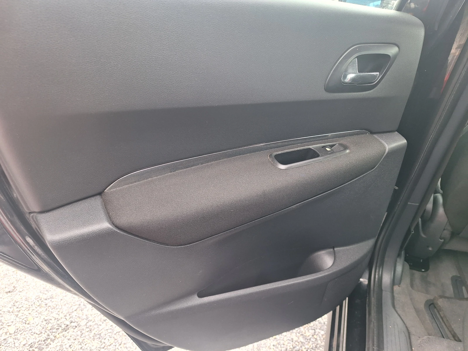 Peugeot 3008 1.6hdi, снимка 15 - Автомобили и джипове - 55668225