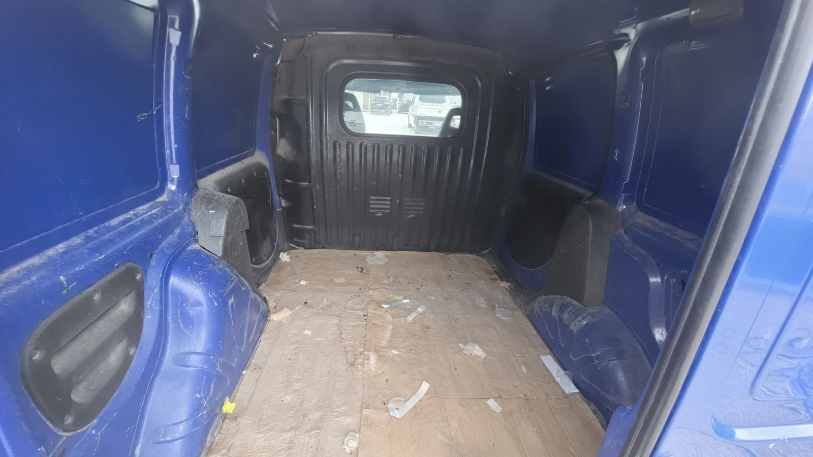 Fiat Doblo 1.6 бензин.метан.Отличен, снимка 12 - Автомобили и джипове - 56169079