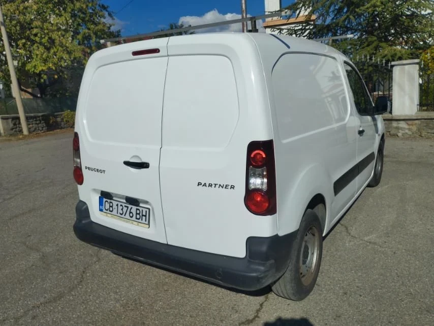 Peugeot Partner, снимка 4 - Автомобили и джипове - 56297672