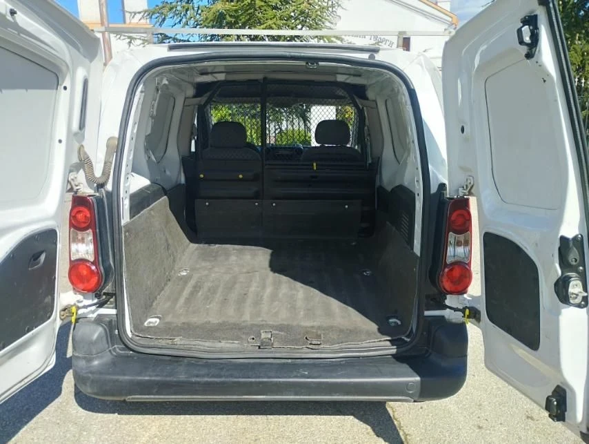 Peugeot Partner, снимка 13 - Автомобили и джипове - 56297672