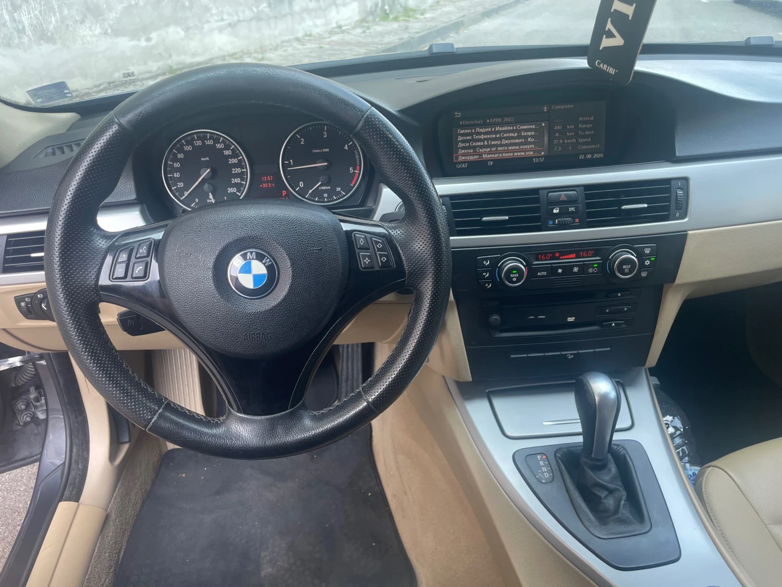 BMW 320, снимка 7 - Автомобили и джипове - 56351134