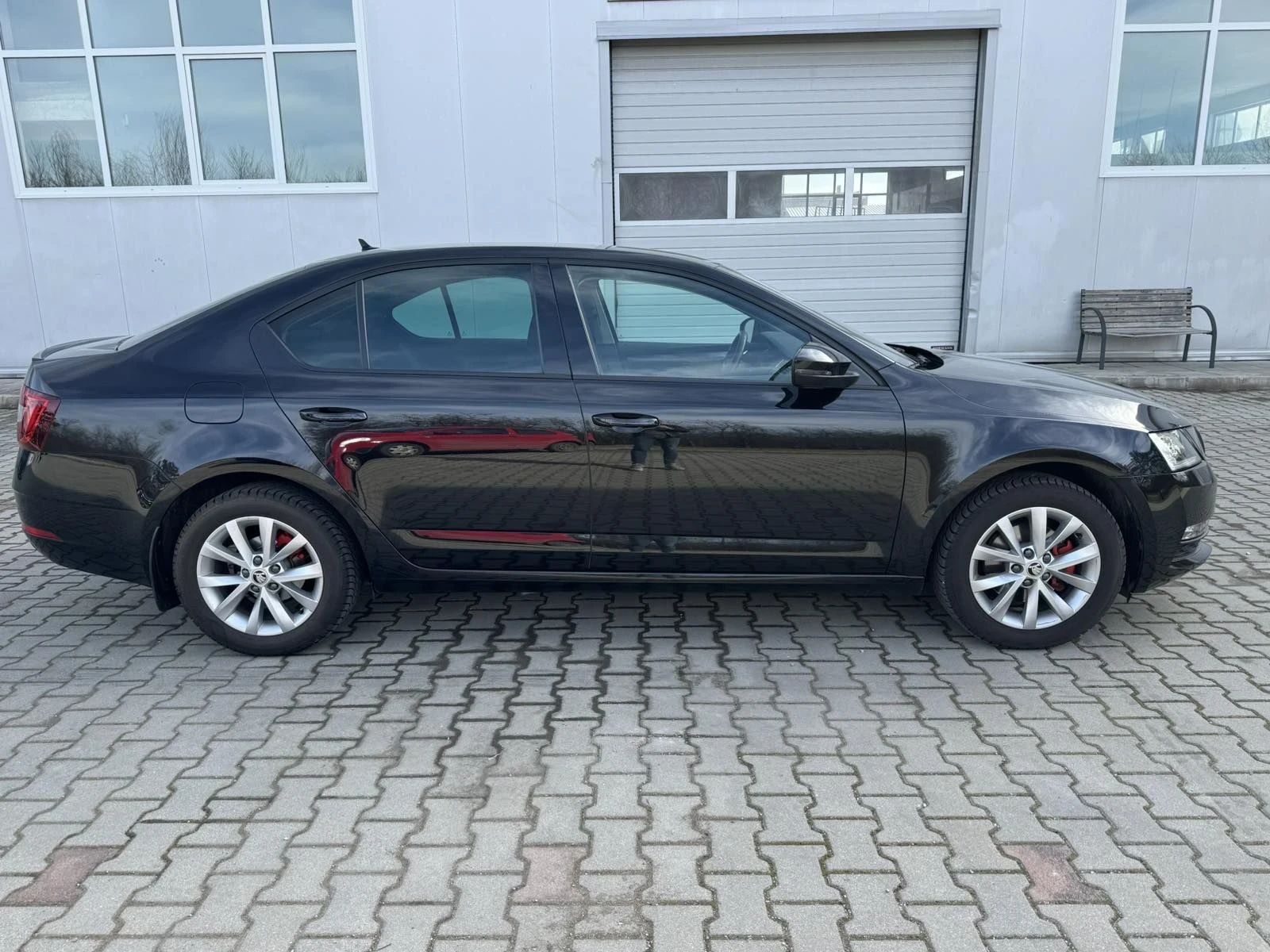 Skoda Octavia 1.5, 150к.с., снимка 5 - Автомобили и джипове - 56505599