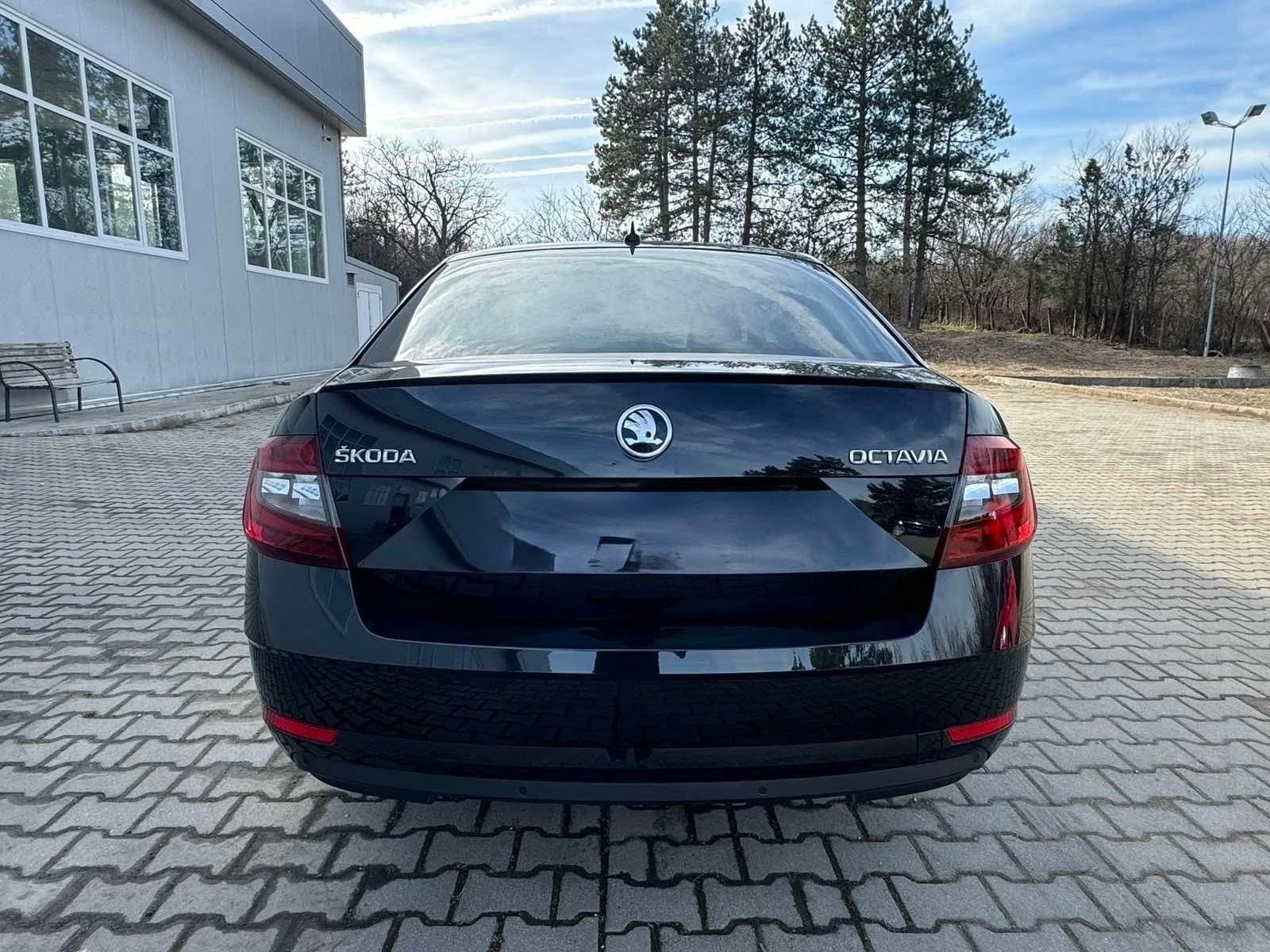 Skoda Octavia 1.5, 150к.с., снимка 2 - Автомобили и джипове - 56505599
