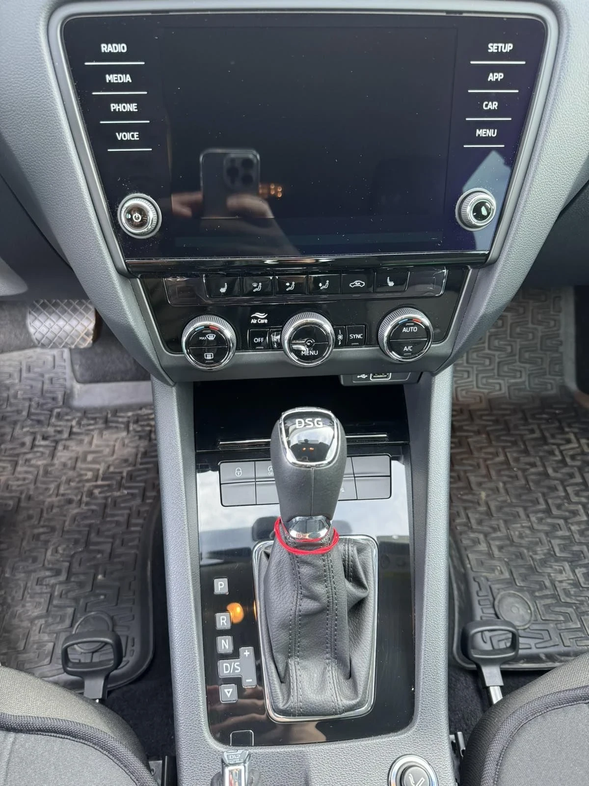 Skoda Octavia 1.5, 150к.с., снимка 12 - Автомобили и джипове - 56505599