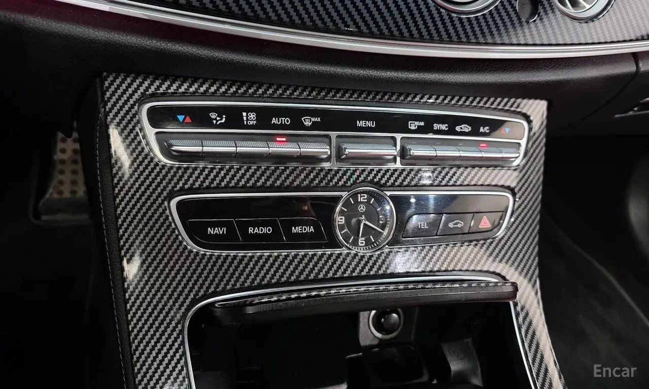 Mercedes-Benz E 220 * E220d Coupe * , снимка 17 - Автомобили и джипове - 56617781