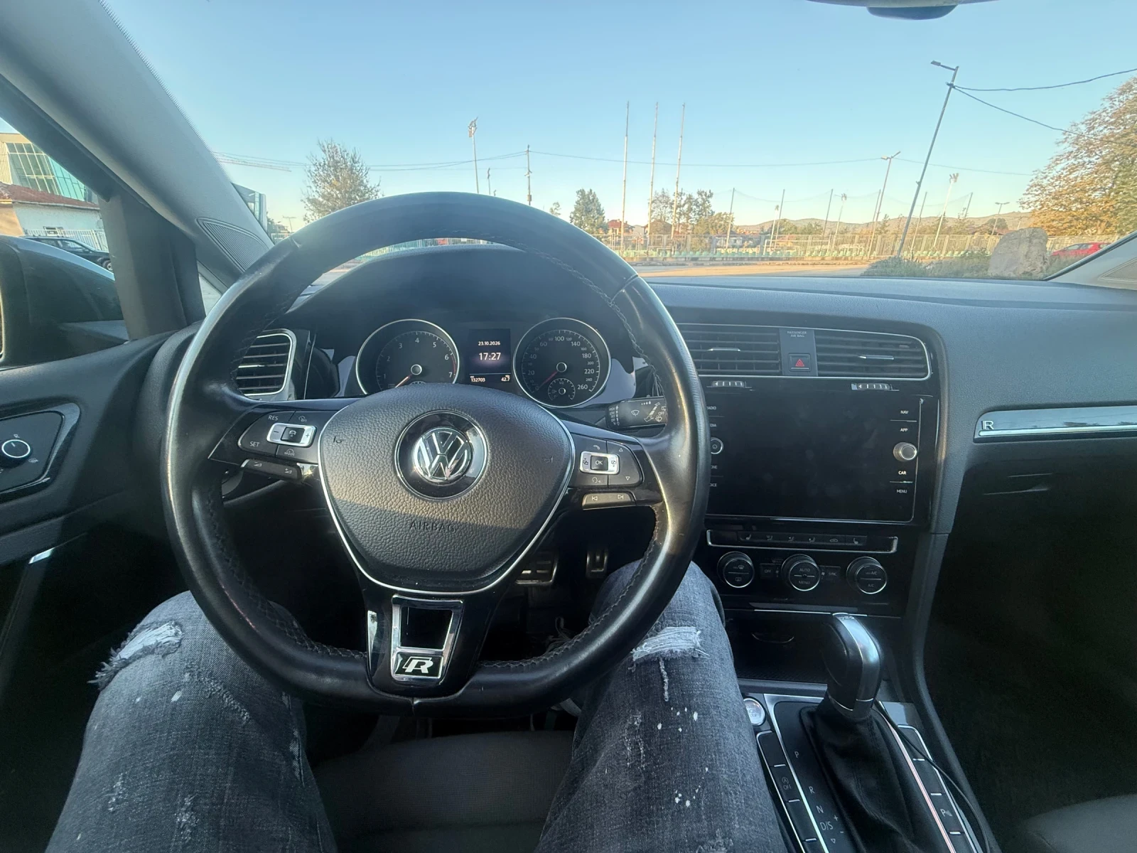VW Golf, снимка 11 - Автомобили и джипове - 56629063