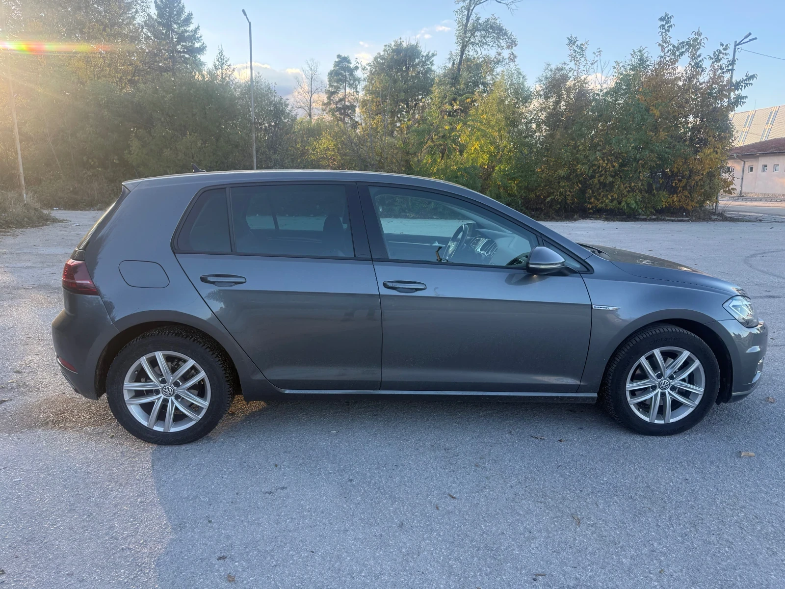 VW Golf, снимка 3 - Автомобили и джипове - 56629063