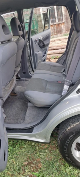 Toyota Rav4 | Mobile.bg    4