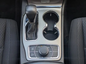 Jeep Grand cherokee Laredo CAM* ПОДГРЕВ* KYELESS*  - 36900 лв. / 18866.67 € - 89442894 9