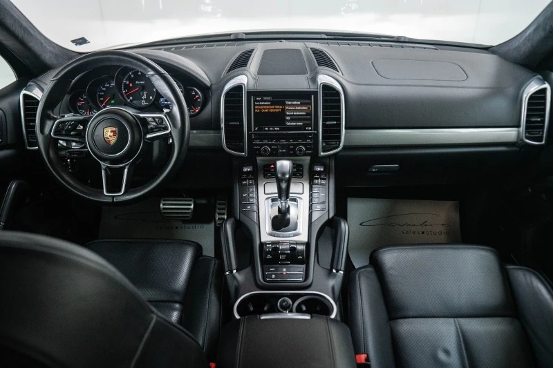 Porsche Cayenne Turbo 4.8 V8 Facelift, снимка 9 - Автомобили и джипове - 45742459