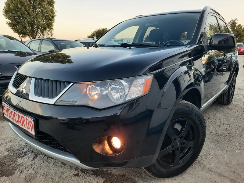 Mitsubishi Outlander 2010та КАТО НОВА, снимка 1 - Автомобили и джипове - 47369433