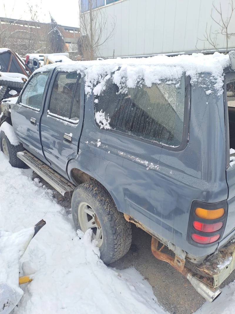 Toyota 4runner, снимка 2 - Автомобили и джипове - 49192520