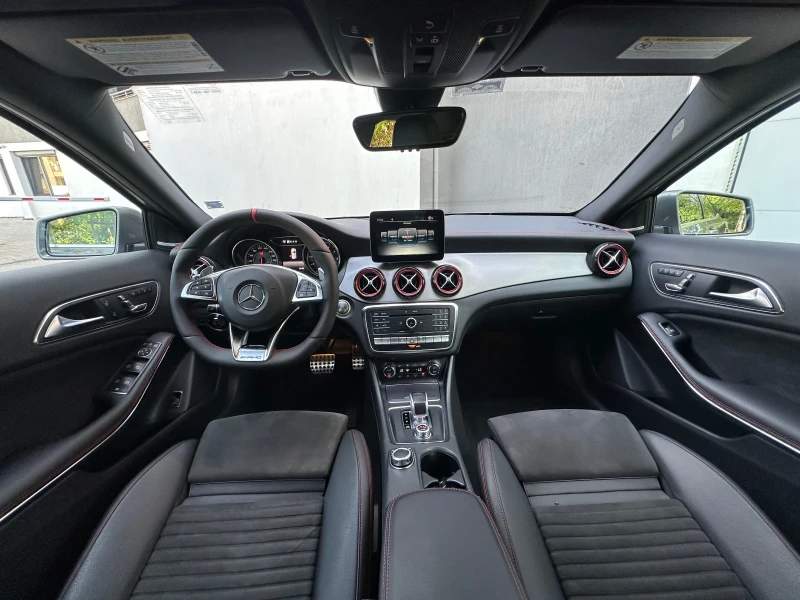 Mercedes-Benz GLA 45 AMG, снимка 11 - Автомобили и джипове - 51259308