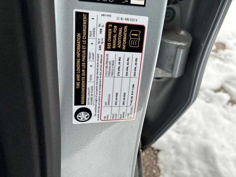 Mercedes-Benz GLC * 300 * CARFAX * БЕЗ ПЪРВОНАЧАЛНА ВНОСКА, снимка 11 - Автомобили и джипове - 52904332