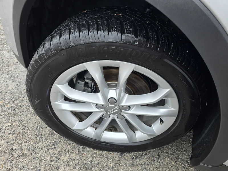 Audi Q3 2.0TDi-Quattro, S tronik, снимка 5 - Автомобили и джипове - 53243571