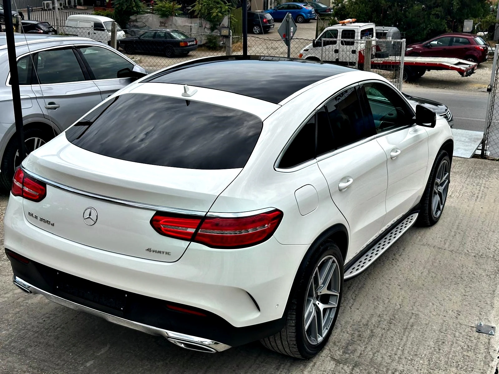 Mercedes-Benz GLE 350 9G* 360CAM* COUPE* WHITE-PEARL* AMG-PACK - изображение 5