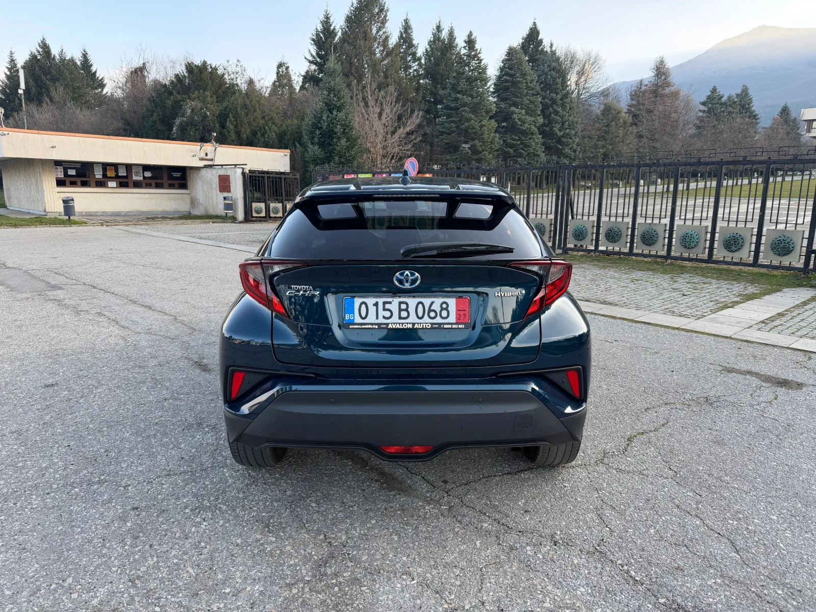 Toyota C-HR 1.8 Hybrid Facelift | Mobile.bg � ����������� 5