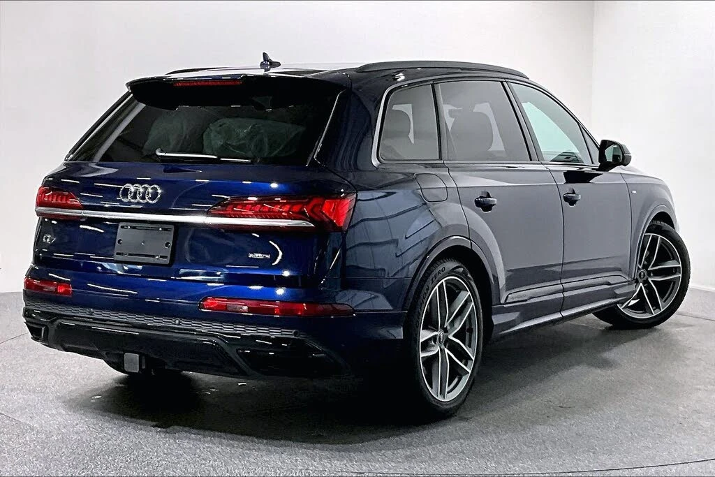 Audi Q7 quattro Technik* Head Up* АвтоКредит* (ЦЕНА ДО БГ) - изображение 6