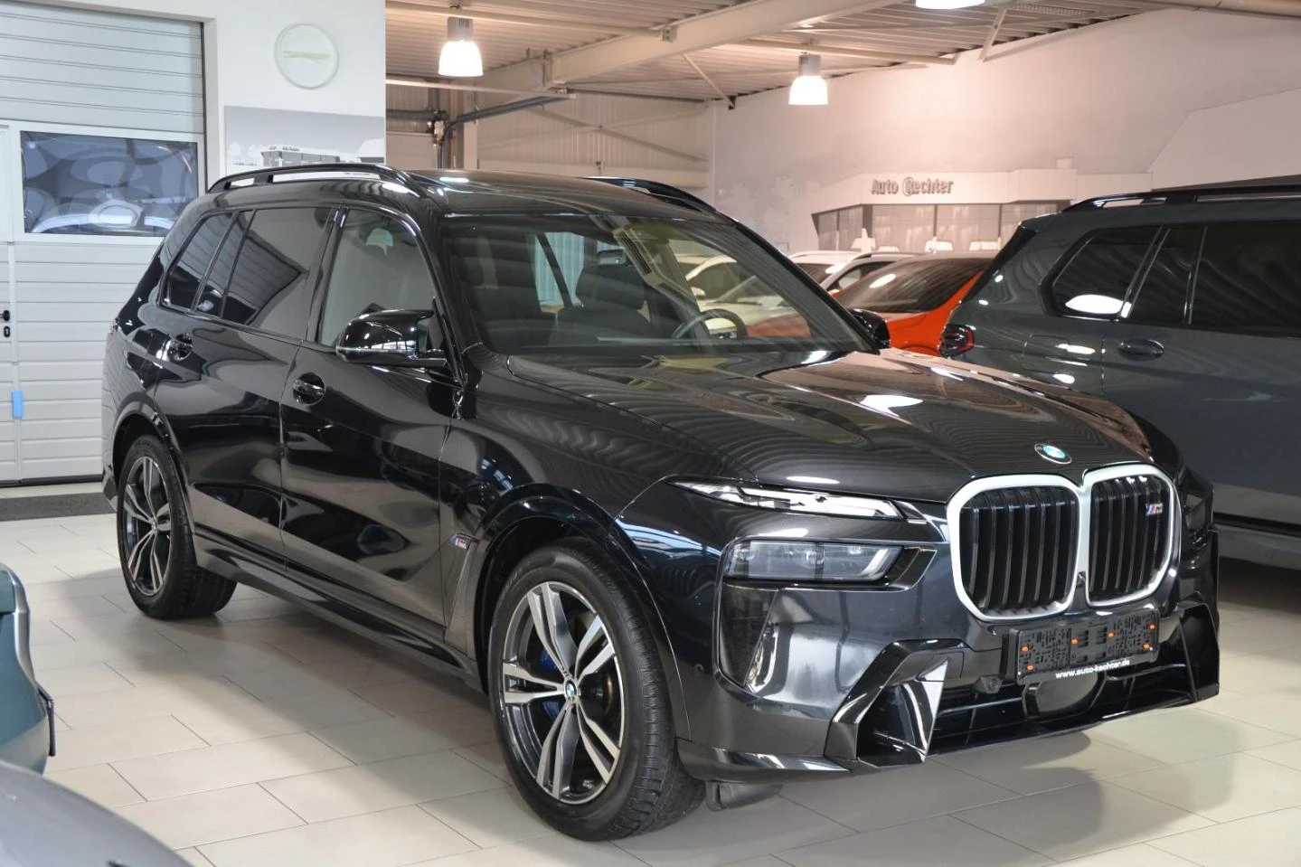BMW X7 M60i xDrive - изображение 5