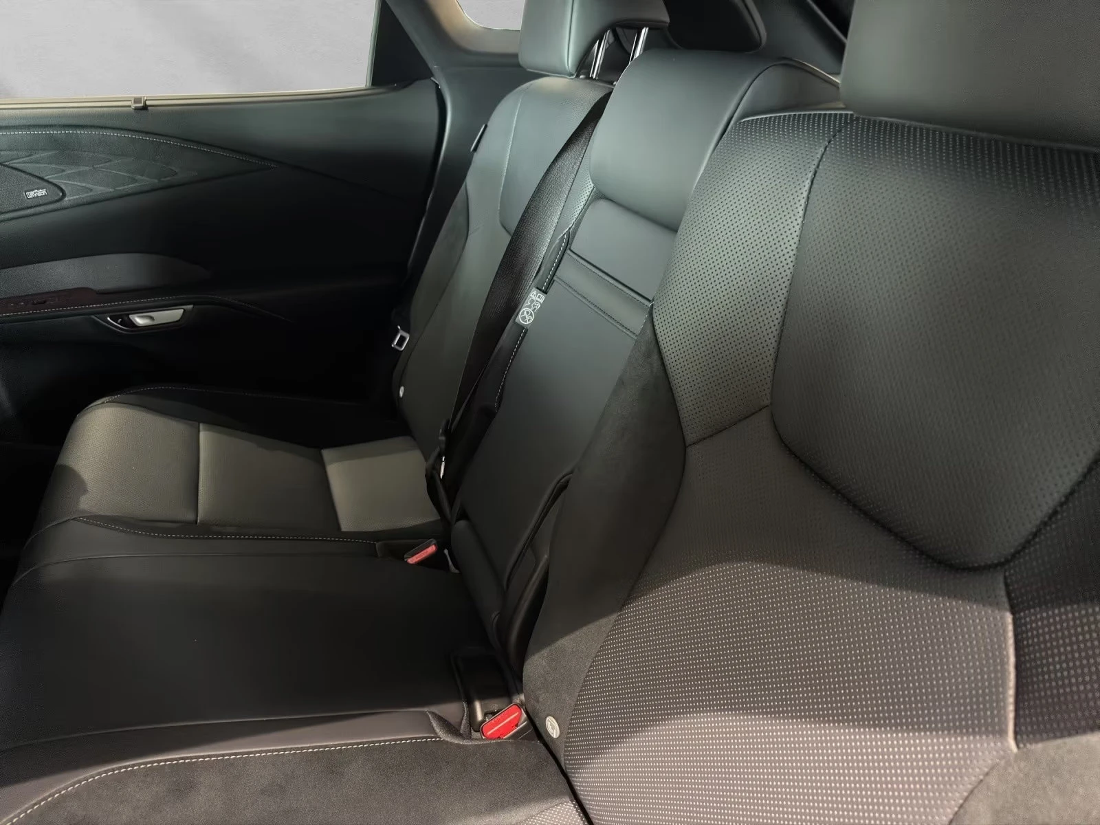Lexus RX 500h ���!F-SPORT/371HP/4X4/PANO/M.LEVINSON/360/HUD/867g | Mobile.bg � ����������� 15
