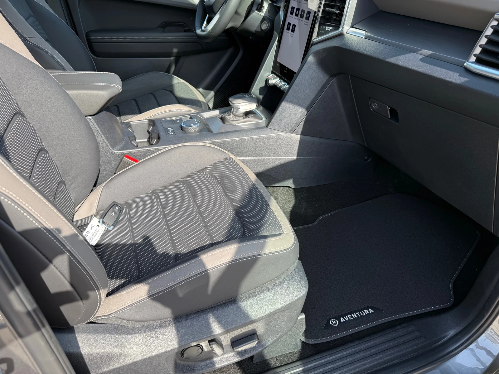 VW Amarok Aventura DC 4 Motion V6 3, O TDI 241 k.c 10AT - изображение 5