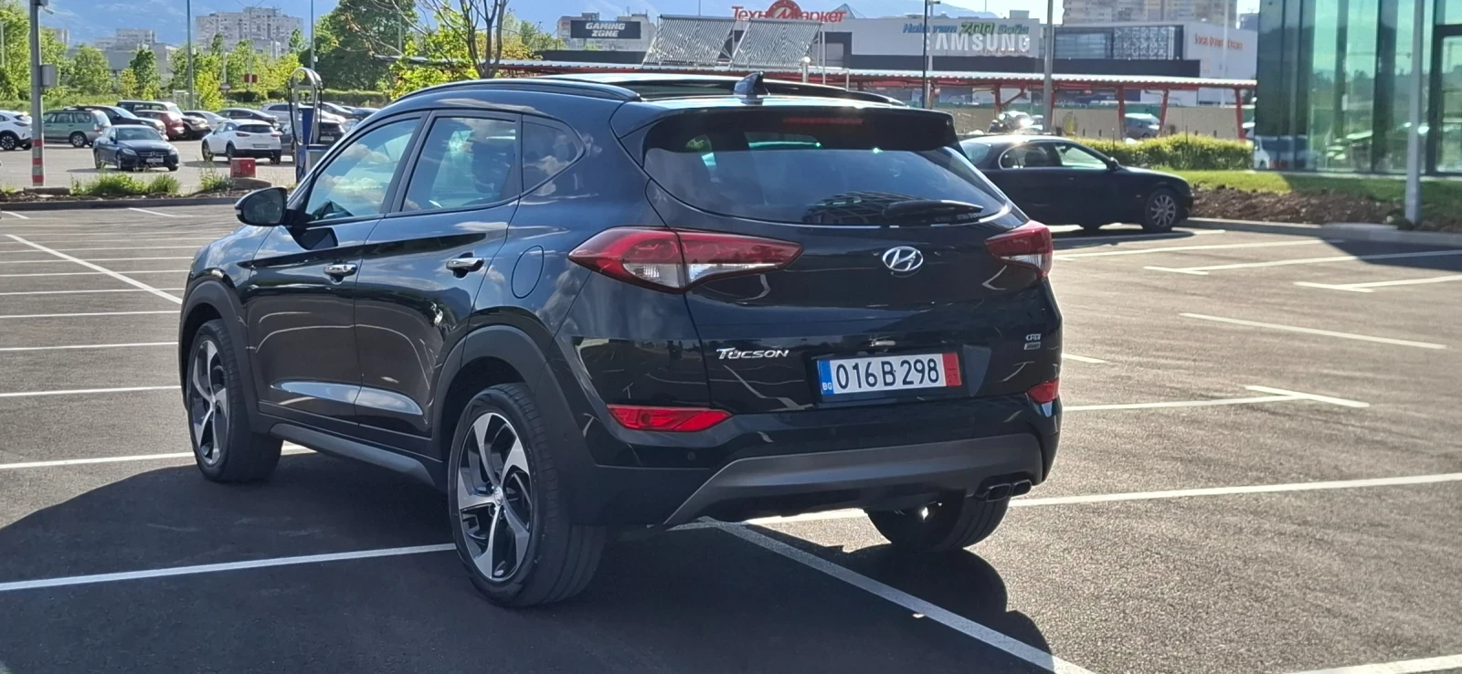 Hyundai Tucson Vertex 185кс Аутомат 4х4 Панорама , снимка 5 - Автомобили и джипове - 54414961