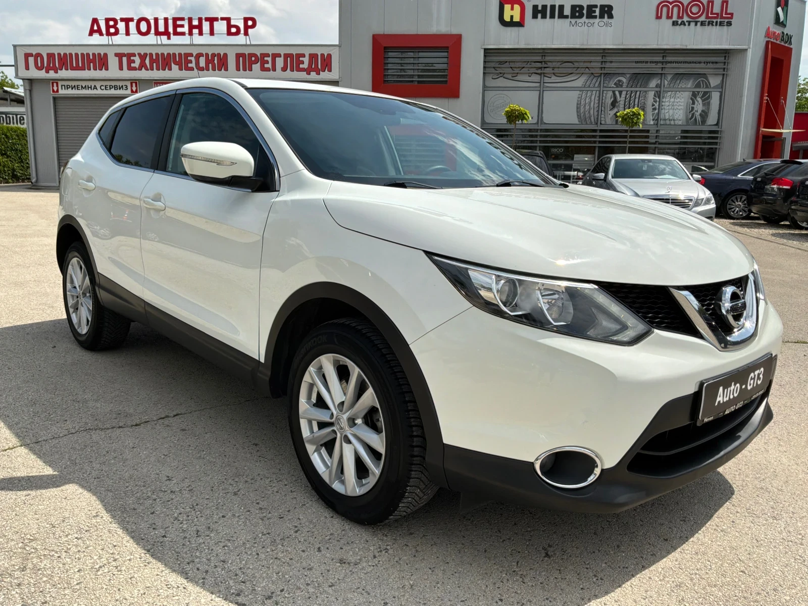 Nissan Qashqai 1.5D 110k.с 6ск. NAVI, снимка 3 - Автомобили и джипове - 54618930
