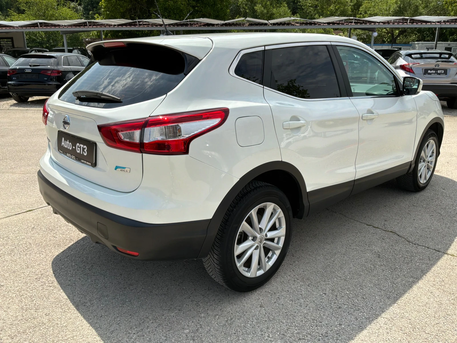 Nissan Qashqai 1.5D 110k.с 6ск. NAVI, снимка 4 - Автомобили и джипове - 54618930