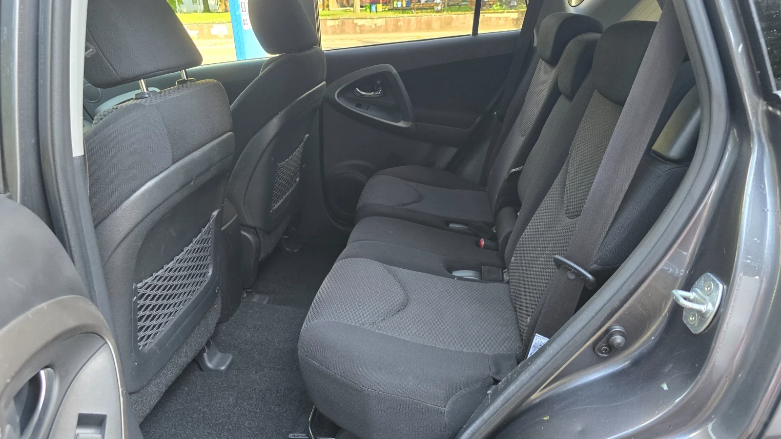 Toyota Rav4 2.0i 4X4 ШВЕЙЦАРИЯ , снимка 10 - Автомобили и джипове - 55170744