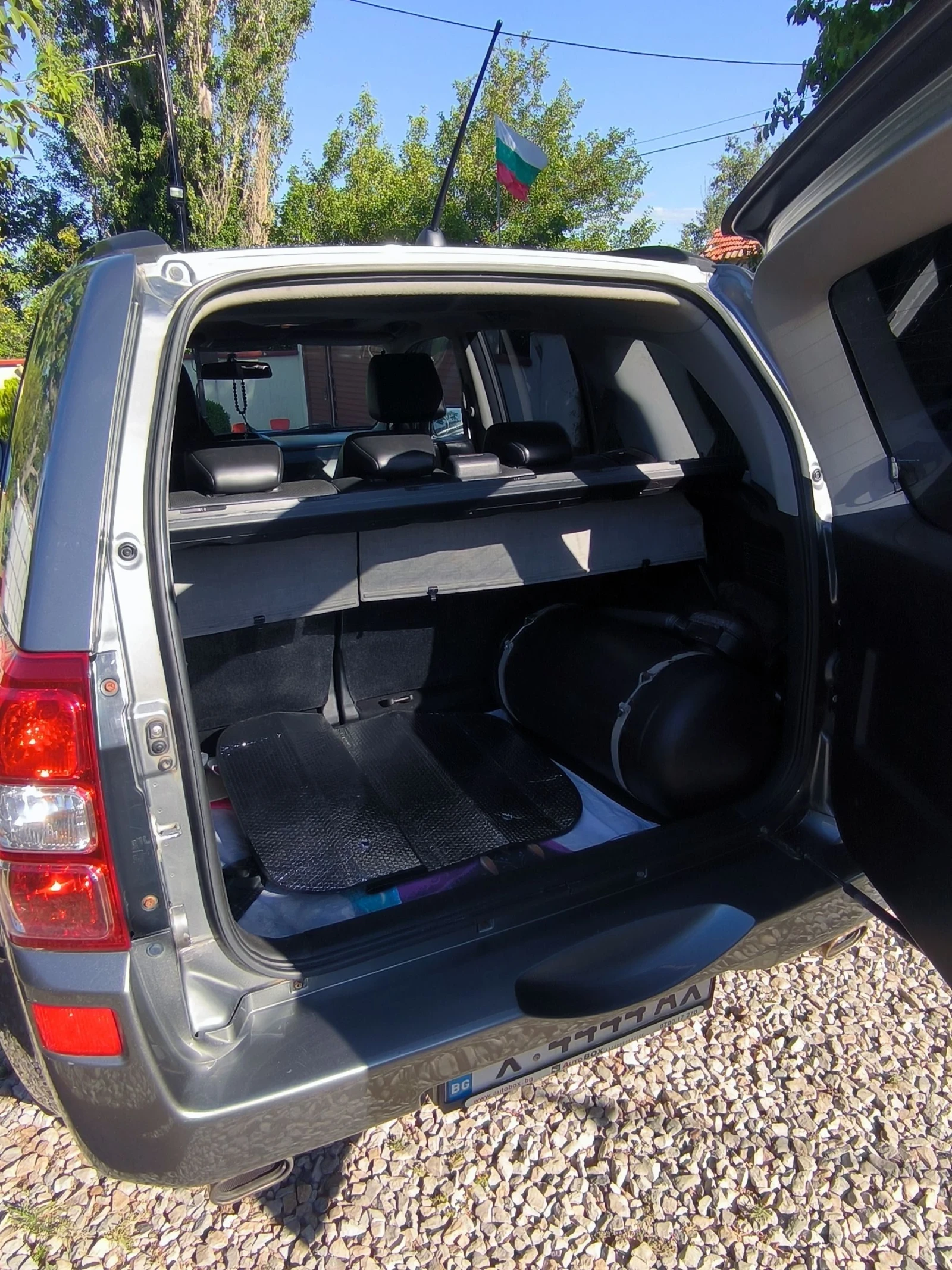 Suzuki Grand vitara, снимка 4 - Автомобили и джипове - 55509910