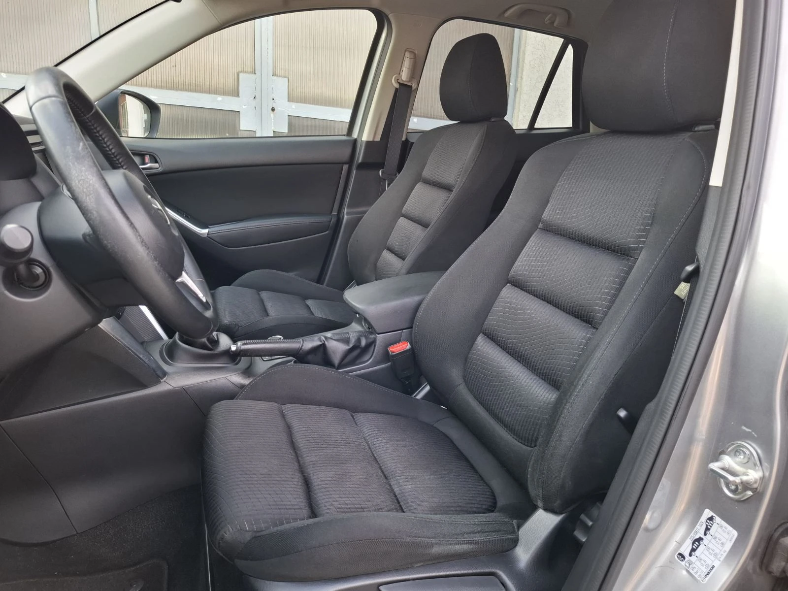 Mazda CX-5 2.0i-4X4-6 скорости, снимка 10 - Автомобили и джипове - 55793692