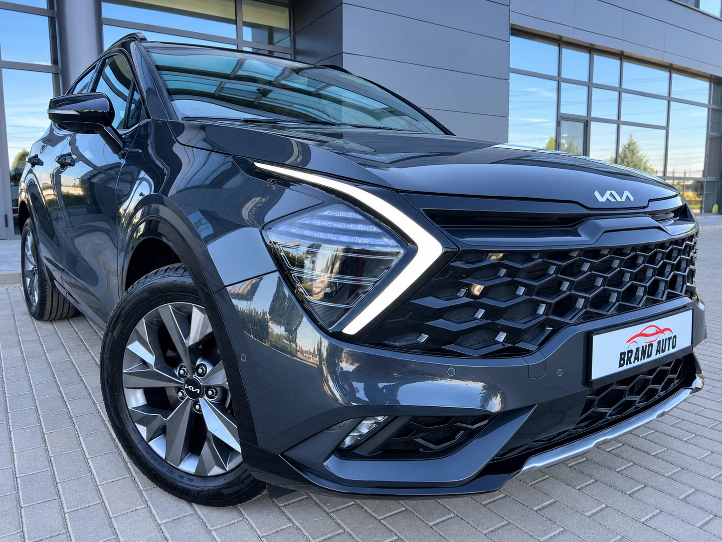 Kia Sportage * GT - LINE PREMIUM * 1.6 T-GDI HYBRID, снимка 3 - Автомобили и джипове - 55982009