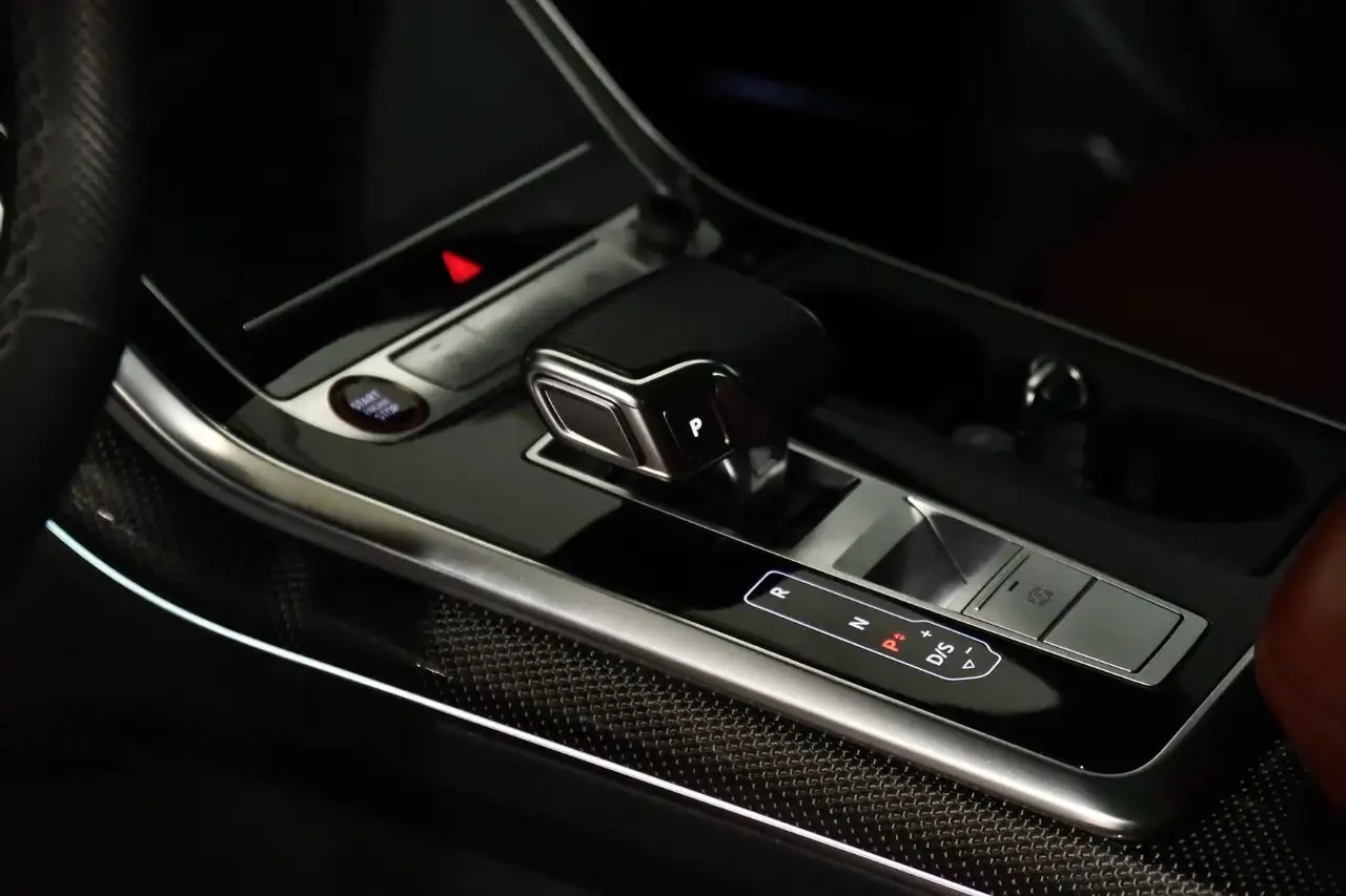 Audi SQ8, снимка 12 - Автомобили и джипове - 56180877