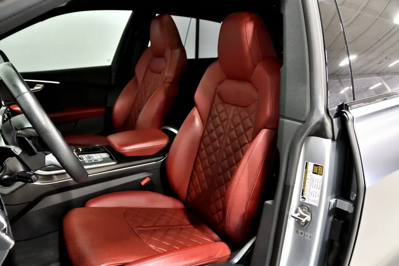 Audi SQ8, снимка 15 - Автомобили и джипове - 56180877