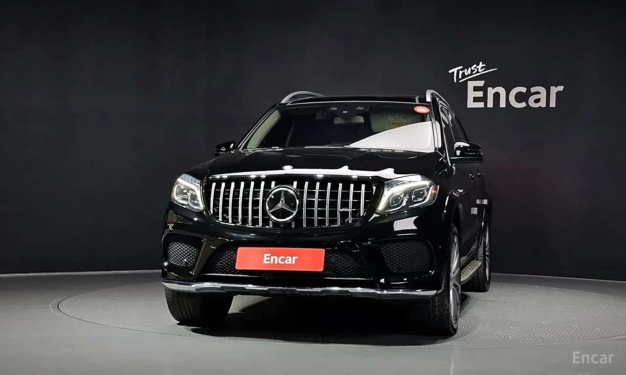 Mercedes-Benz GLS 500 * 4MATIC * ОБДУХВАНЕ * ФИКСИРАНА ЦЕНА ДО БЪЛГАРИЯ , снимка 3 - Автомобили и джипове - 56256731