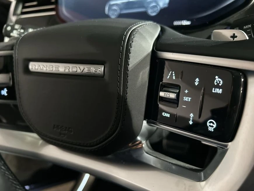 Land Rover Range rover P550e / AUTOBIOGRAPHY / MERIDIAN / 360 / HUD /, снимка 9 - Автомобили и джипове - 56326399