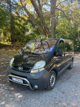 ������ Renault Trafic