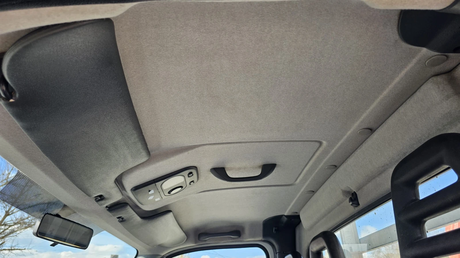 Iveco Daily 35C15 3.0D 6SP CH-СОБСТВЕН ХОД-ТОП СЪСТ.-ЛИЗИНГ, снимка 12 - Бусове и автобуси - 54055867