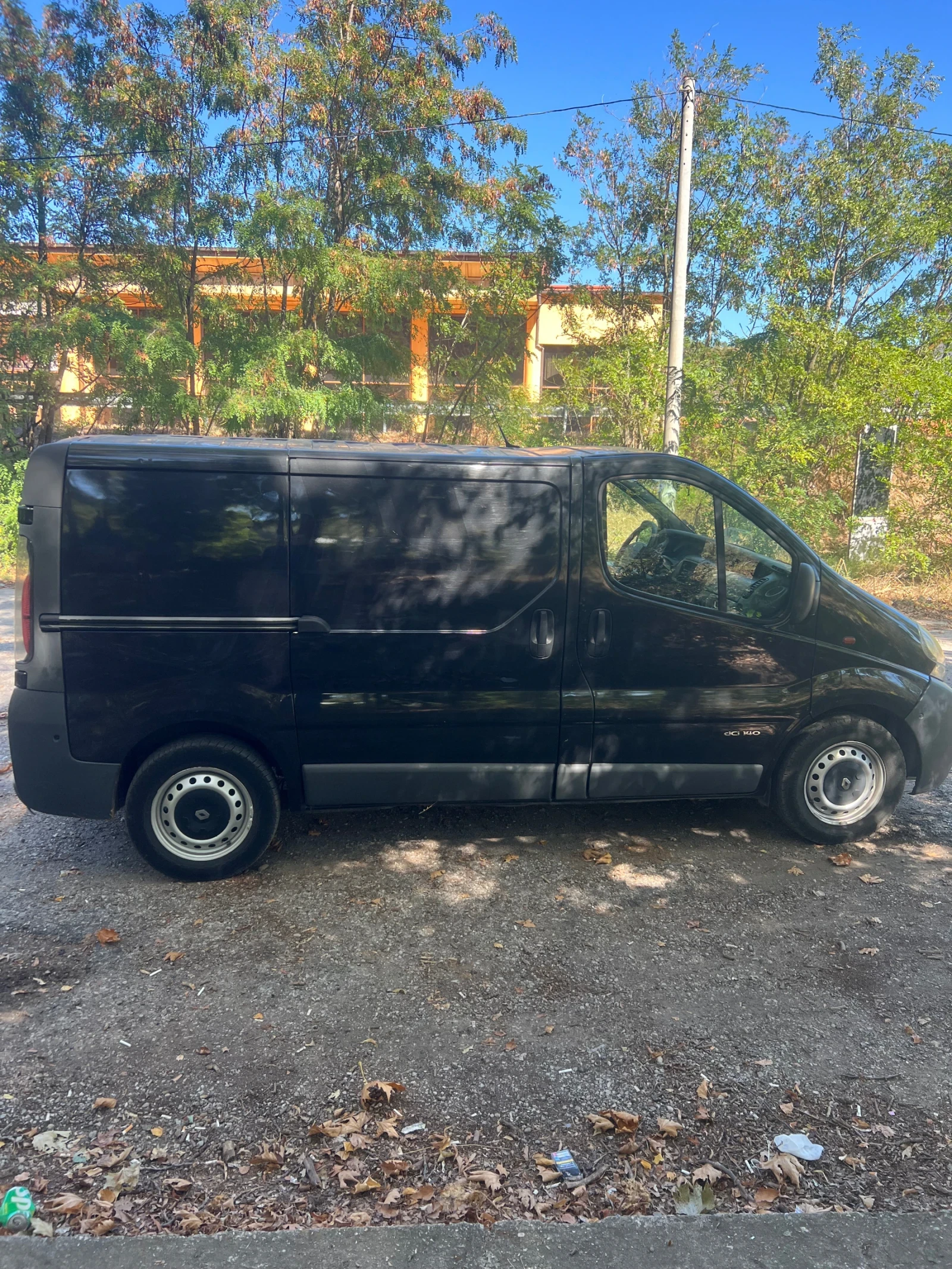 Renault Trafic, снимка 5 - Бусове и автобуси - 56123785