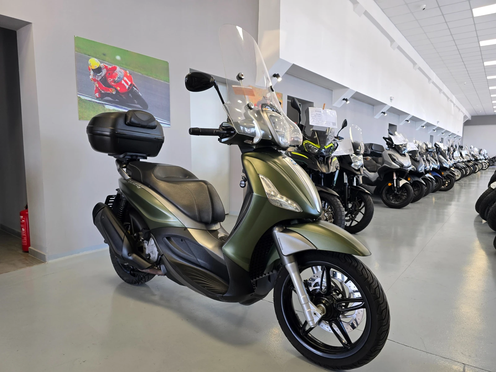 Piaggio Beverly 350ie, ABS-ASR, 2018г.