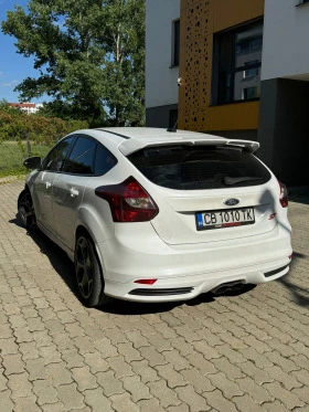 Ford Focus ST, снимка 3