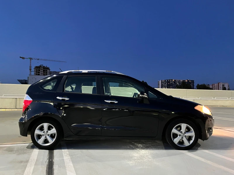 Honda Fr-v 2.2 I-CDTI, снимка 5 - Автомобили и джипове - 47160535