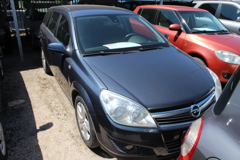 Opel Astra FaceLift 1.7ЦДТИ Нов внос, снимка 1 - Автомобили и джипове - 47403433