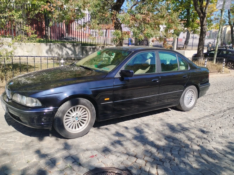 BMW 520, снимка 2 - Автомобили и джипове - 47389567