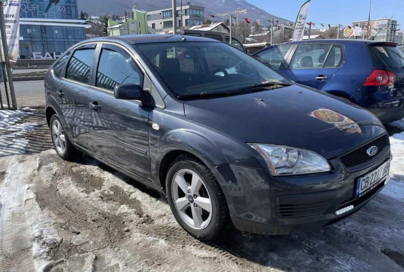 Ford Focus 1.8/16v Газ.Инж., снимка 2 - Автомобили и джипове - 49221404