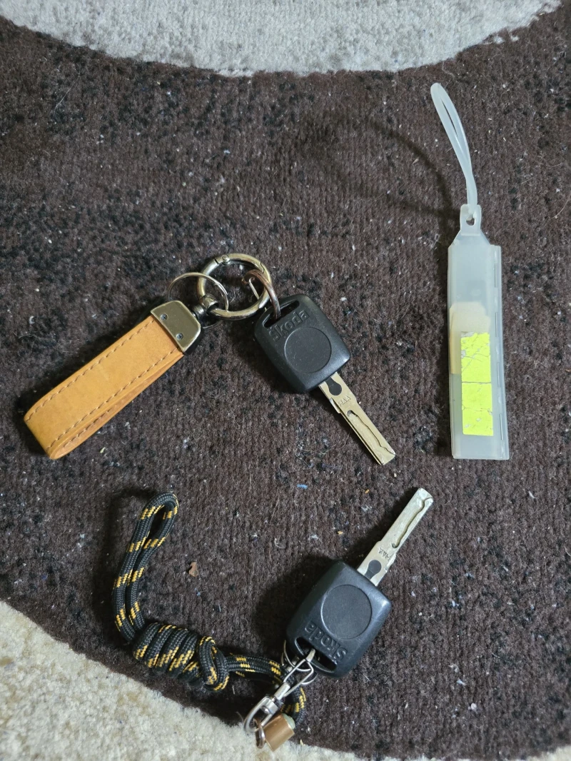 Skoda Fabia, снимка 12 - Автомобили и джипове - 52418637